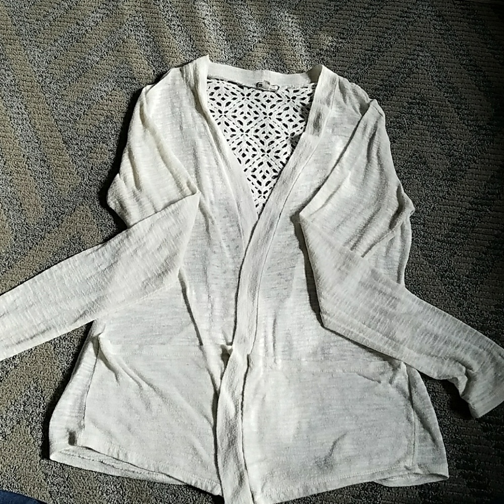Large eyeshadow cream cardigan